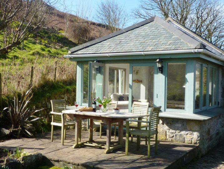 Relaxing holidays from Stylish Cornish Cottages