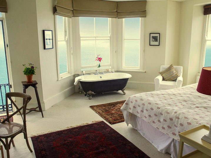 Luxury Cornwall Cottages - sea view