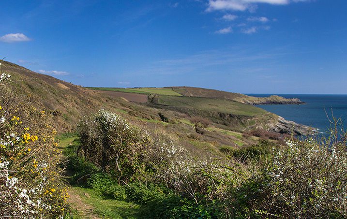 View towards Cudden Point in Cornwall