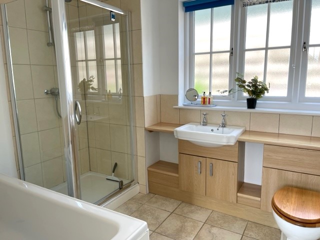 Coastal Retreat Large Family Bathroom with shower enclosure, Basin, WC, Separate Bath