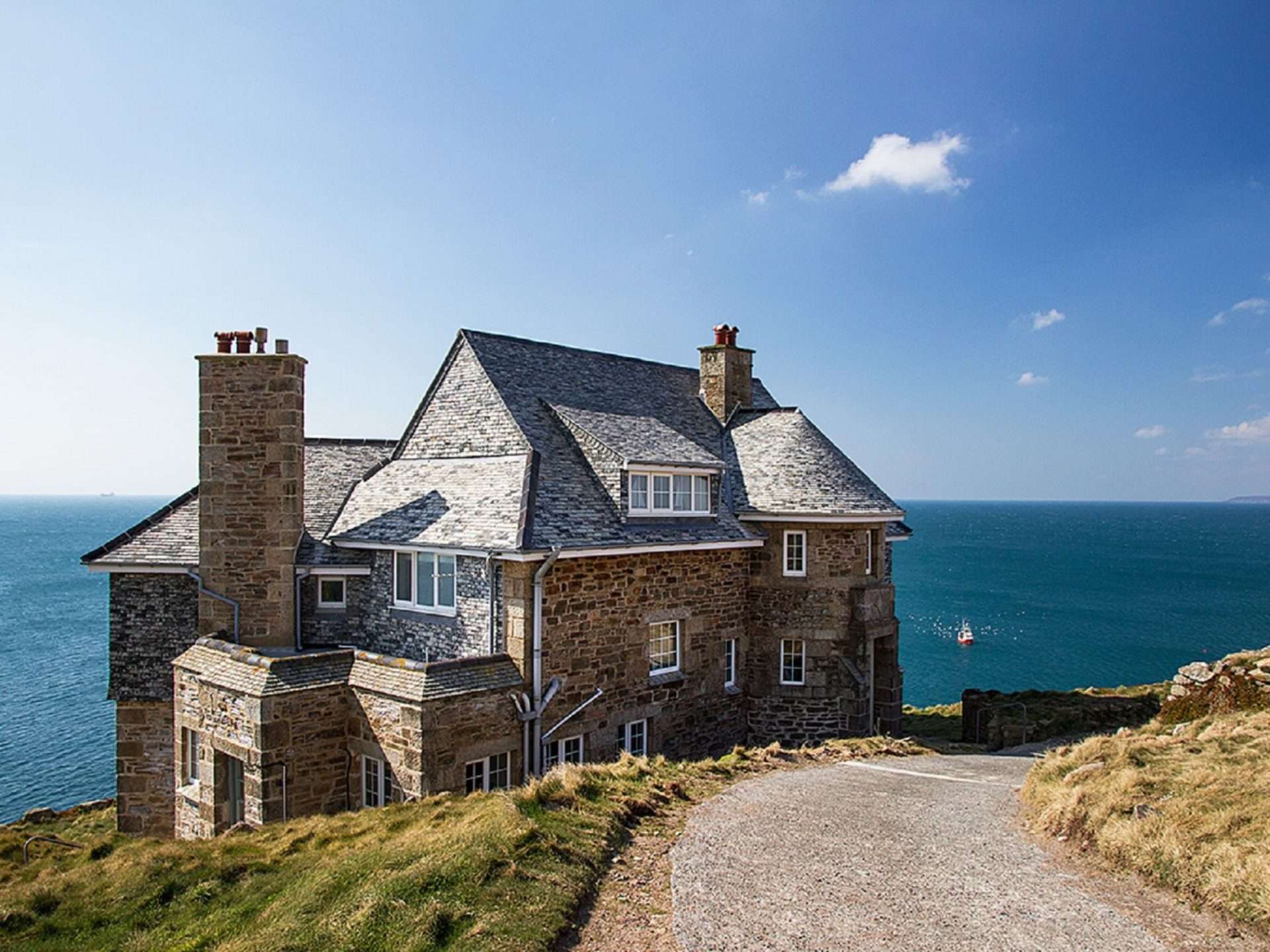 Rinsey Head Clifftop House Porthleven | Iconic Clifftop House