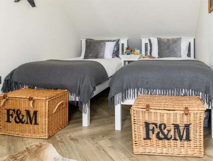 Twin Beds in Family Suite | Holiday Cottage in Mousehole