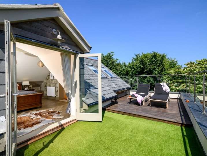Top Balcony outside Family Suite | Holiday Cottage in Mousehole