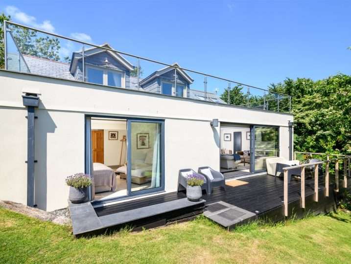 The Summer House from the Garden | Holiday Cottage in Mousehole