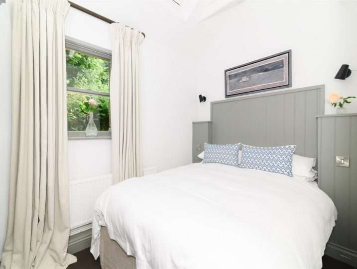 Quiet Double Bedroom | Porth Nanven Cottage - Cornish Cottage St Just - Coastal