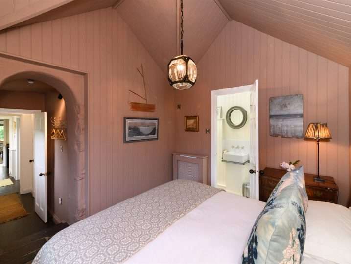 Master Bedroom with Ensuite Shower Room | Porth Nanven Cottage - Cornish Cottage St Just - Coastal