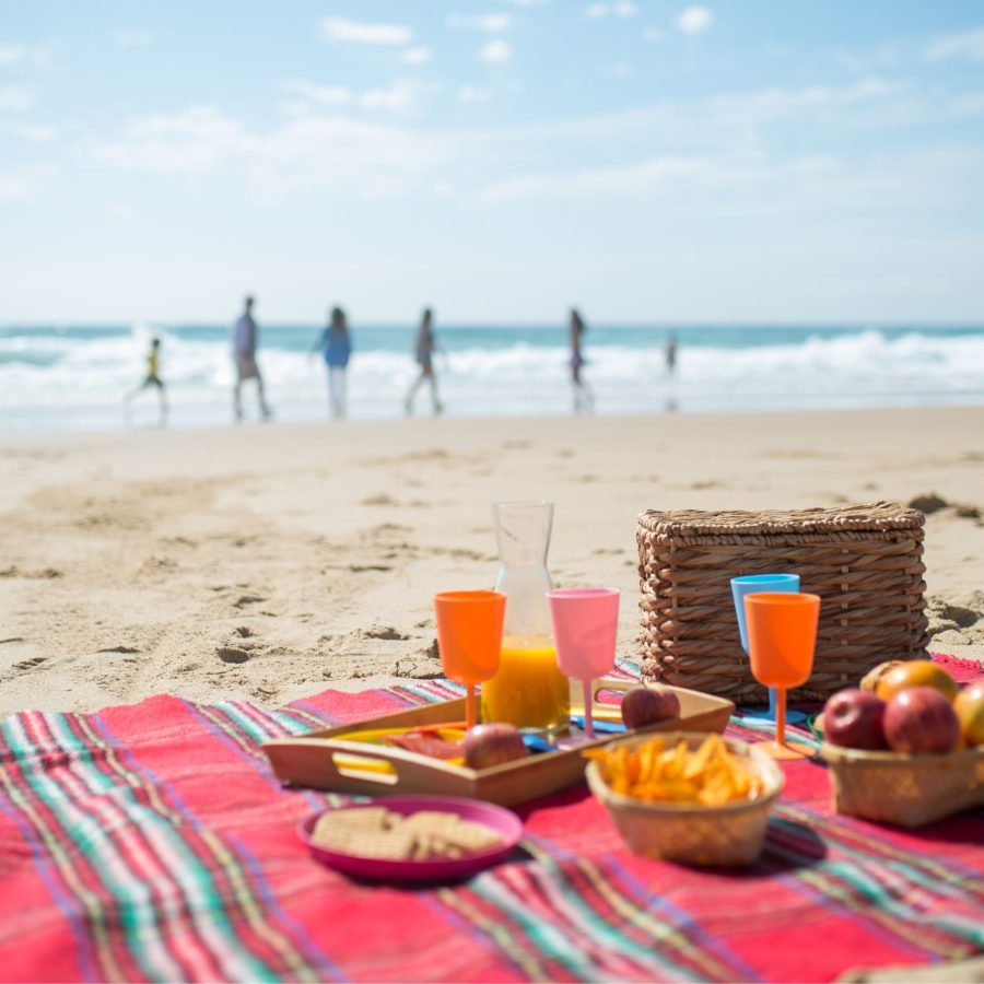 Beach-Picnic | Reasons-to-Book-Direct-Stylish-Cornish-Cottages