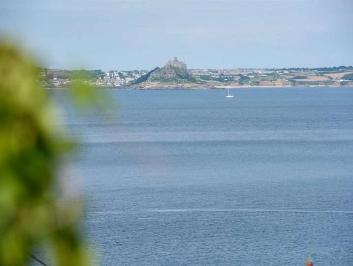 View of St Michaels Mount | Retreat in Mousehole sea views