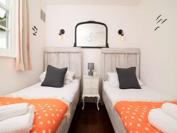 Twin Bedroom with two single beds | Patio Garden | Retreat in Mousehole sea views
