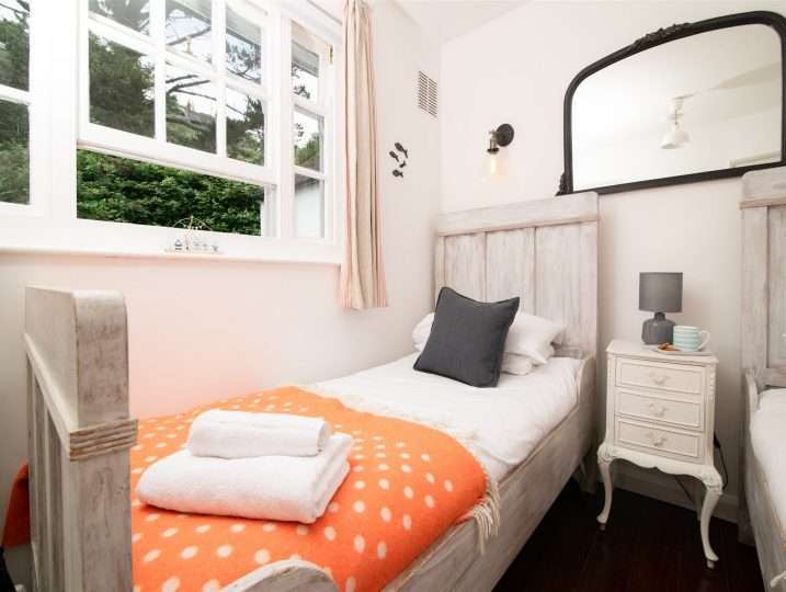 Twin Room facing garden | Patio Garden | Retreat in Mousehole sea views