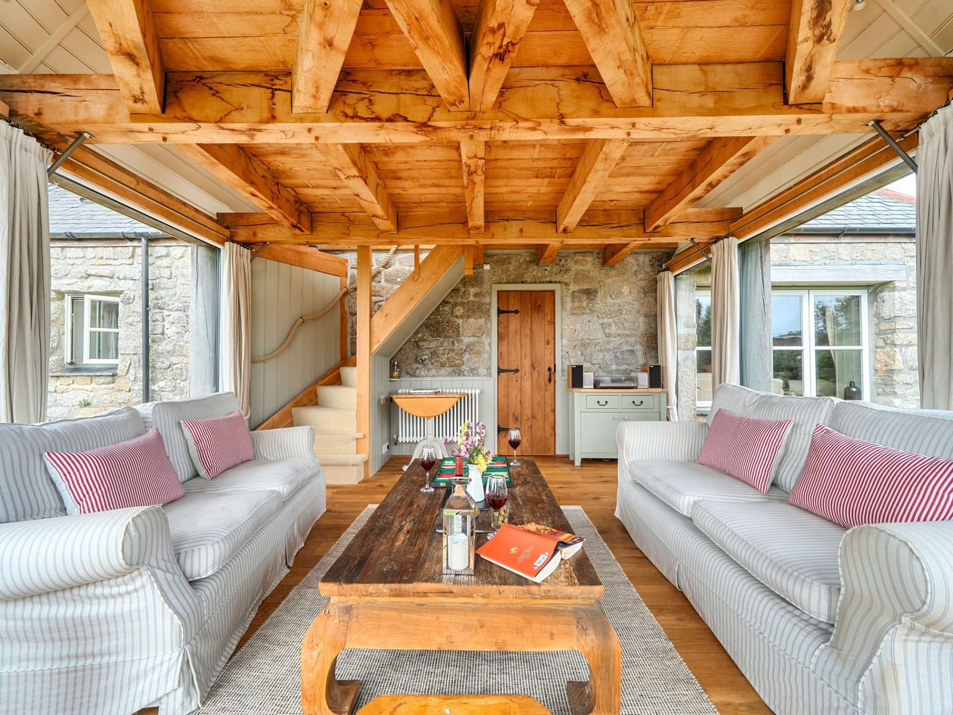 Large Comfortable Sun Room | Family Holiday Cottage St Just